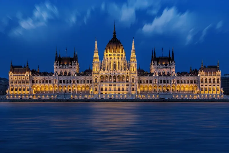 Budapest për Festat e Nëntorit