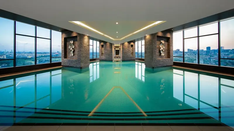 Stamboll, Hotel G Rotana & SPA
