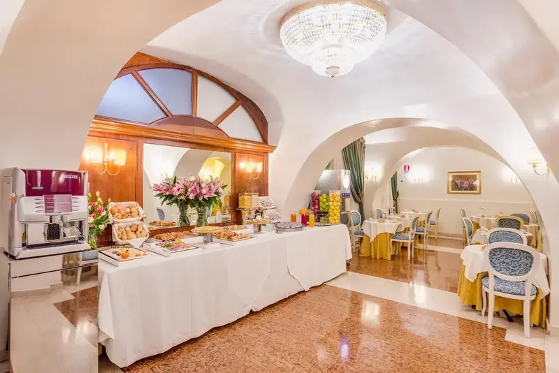 Raeli Hotel Floridia, Romë — Romë, Itali — foto 5 nga 9