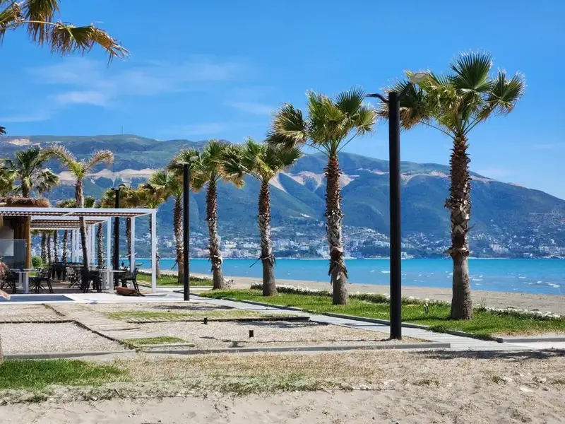 Vlorë & Tiranë — Vlorë & Tiranë — foto 8 nga 9