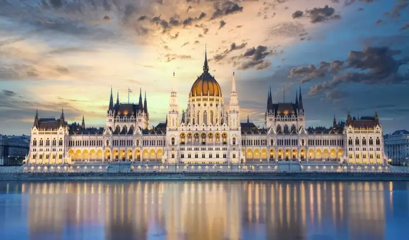 Pragë, Budapest, Vienë dhe Bratisllavë — Pragë, Budapest, Vienë, Bratisllavë — foto 3 nga 11