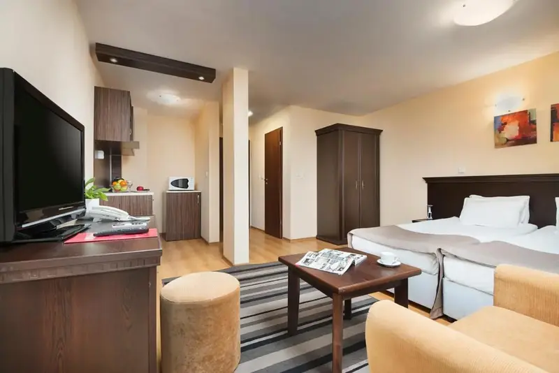 Royal Park Hotel & Apartments, Bansko — Bansko, Bullgari — foto 4 nga 6