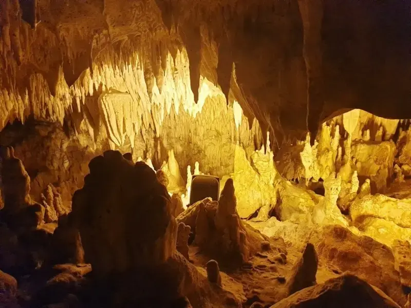 Kosturi – Shpella e Dragoit — Kostur, Greqi — foto 3 nga 6