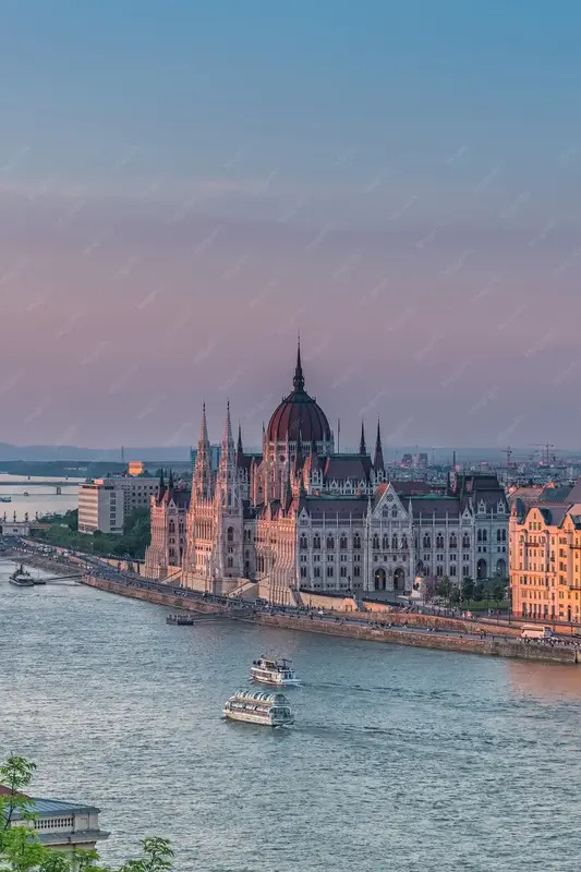 Kroaci, Austri, Hungari dhe Serbi, 5 ditë