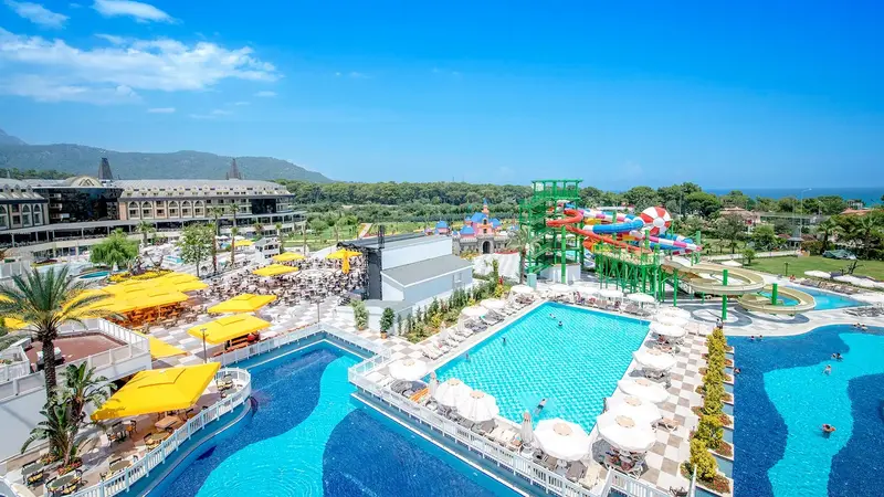Crystal Prestige Pearl Collection, Antalya