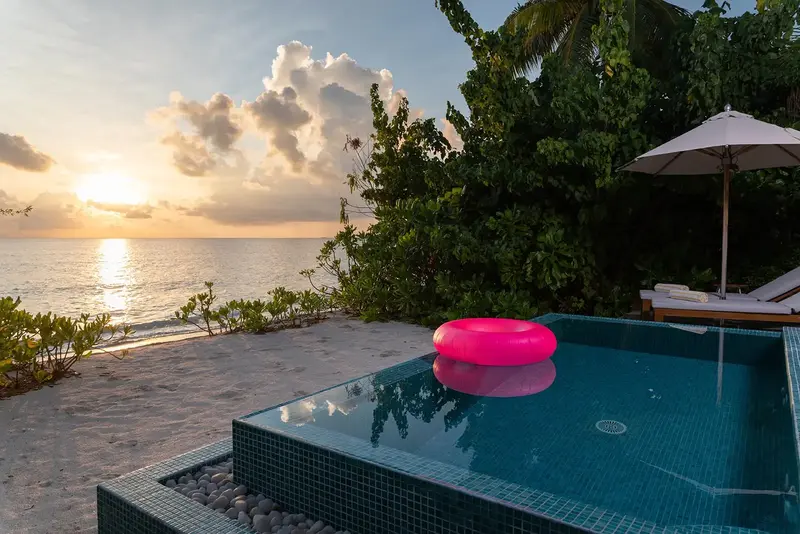 The Standard, Huruvalhi, Maldive — Maldive — foto 6 nga 9