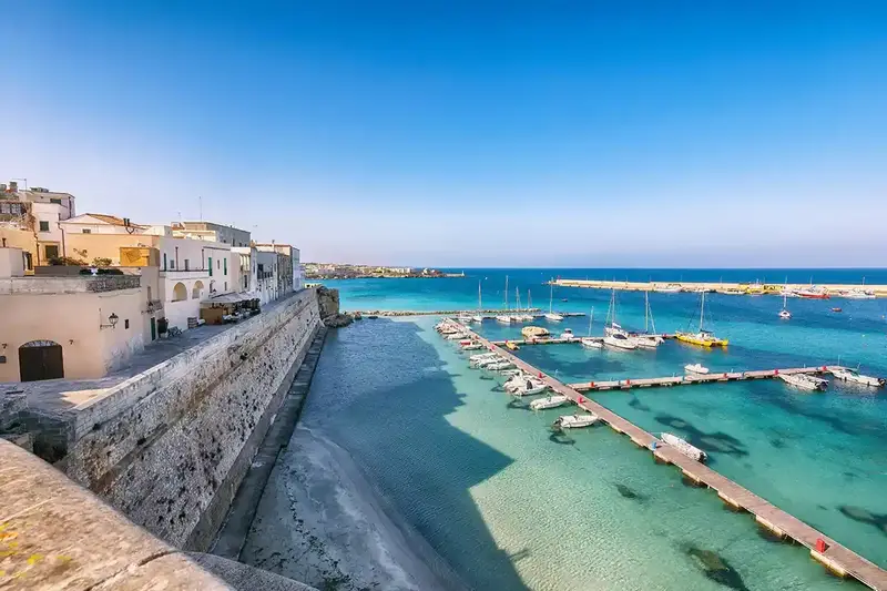 Alberobello, Otranto dhe Taranto — Alberobello, Otranto dhe Taranto — foto 4 nga 7