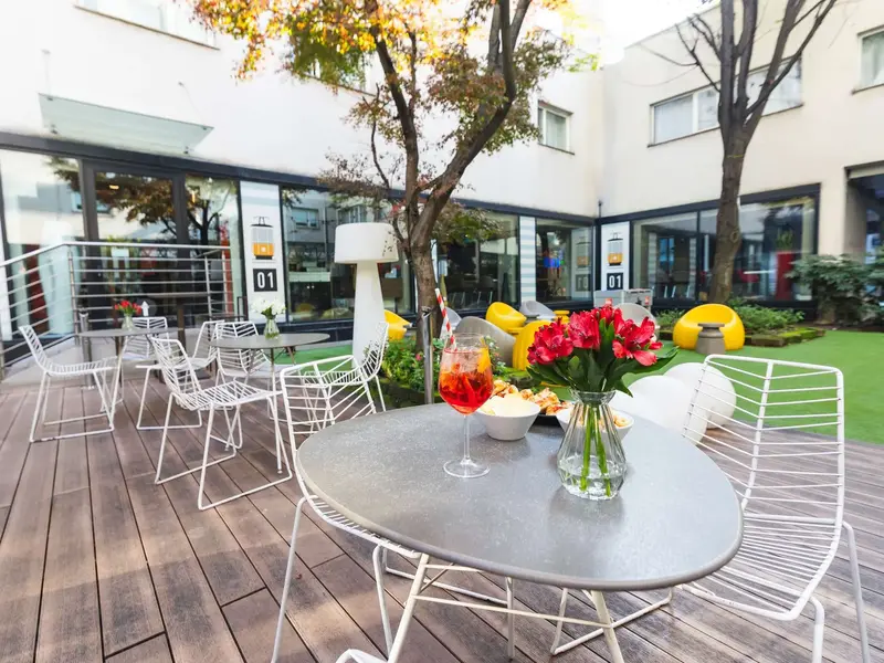 Ibis Styles Milano Centro 3*, Milano