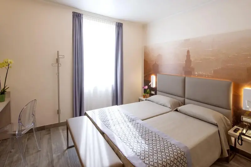 Hotel Sempione, Milano — Milano, Itali — foto 3 nga 6