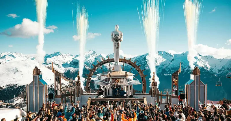 Tomorrowland Winter, Alpet