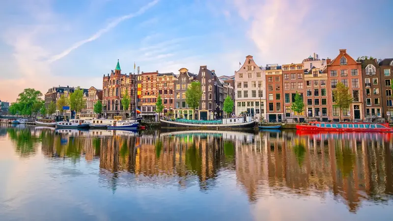 Amsterdam dhe Bruksel — Amsterdam & Bruksel — foto 6 nga 8