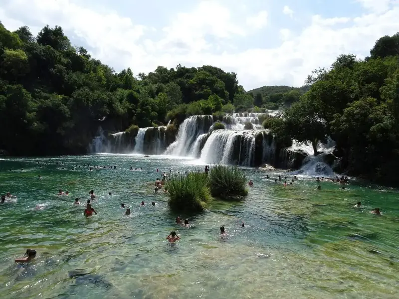 Split, Parku Krka dhe Mostar — Split, Kroaci — foto 3 nga 6