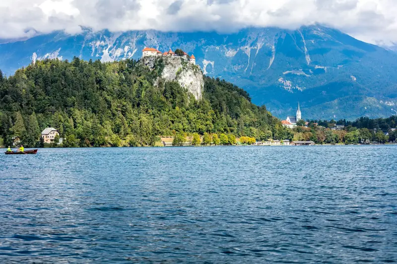 Zagreb, Bled, Ljubljana, Split, Makarska, Mostar — Kroaci, Slloveni dhe Bosnjë-Hercegovinë — foto 3 nga 6