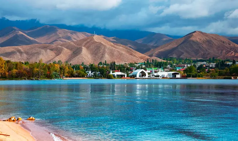 Kirgistan, Bishkek dhe mrekullitë e natyrës