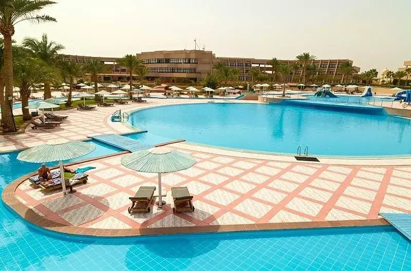 Pharaoh Azur Resort, Hurghada — Hurghada, Egjipt — foto 8 nga 9