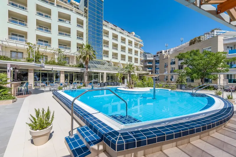 Hotel Park Makarska, Makarska — Kroaci — foto 2 nga 12