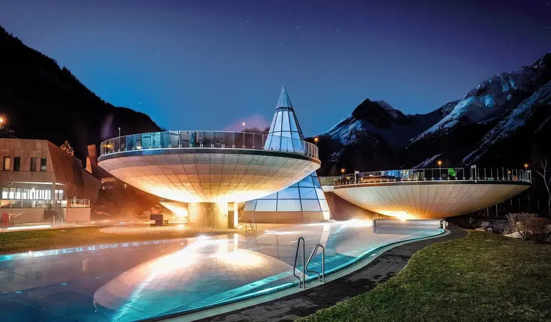 Aqua Dome, Austri