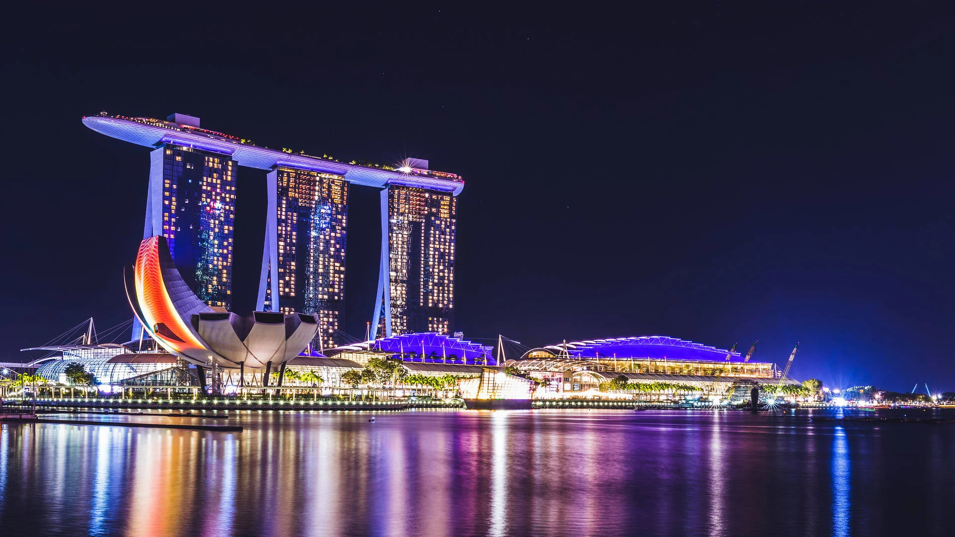 Singapore & Kuala Lumpur, 8 Ditë