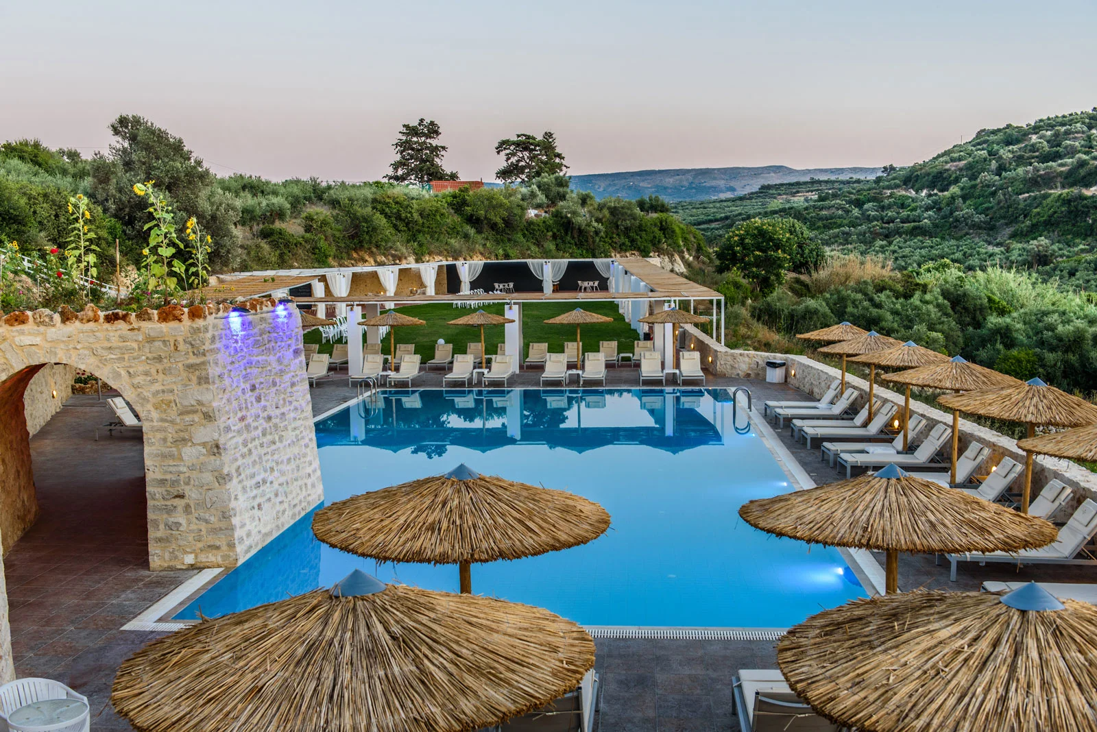 RG Village Crete 5, Kretë