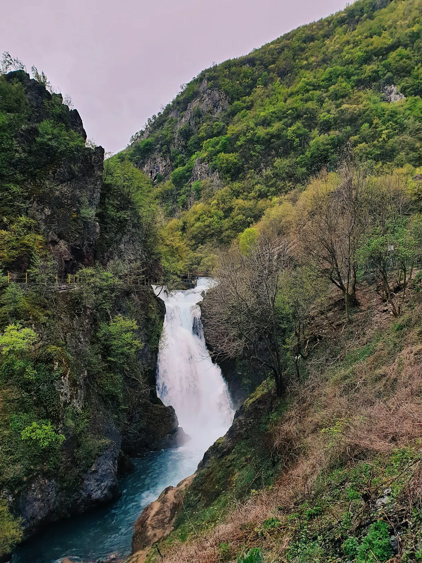 Ujëvara e Drinit, Pejë