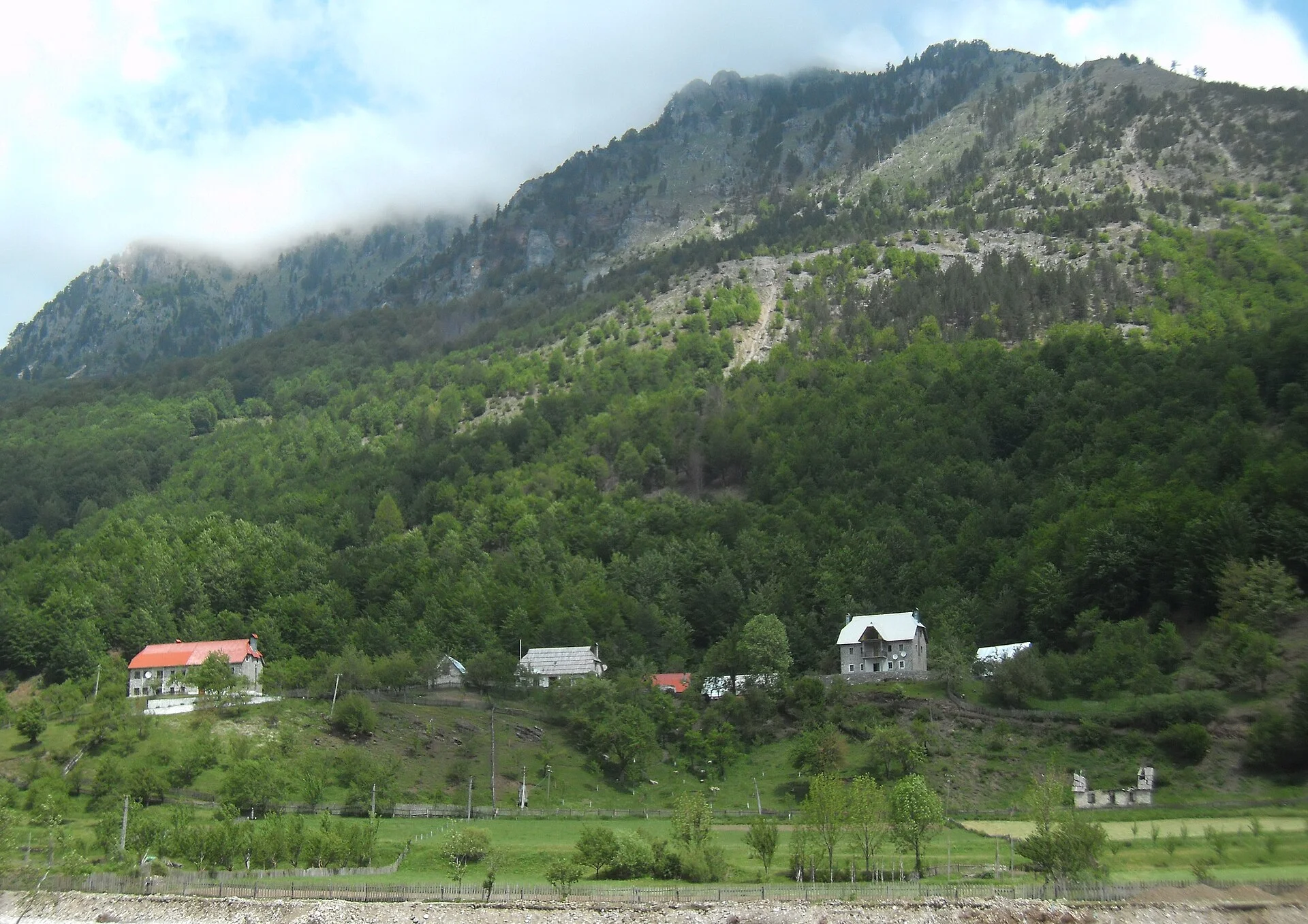 Vermosh – Tamarë – Plavë – Guci
