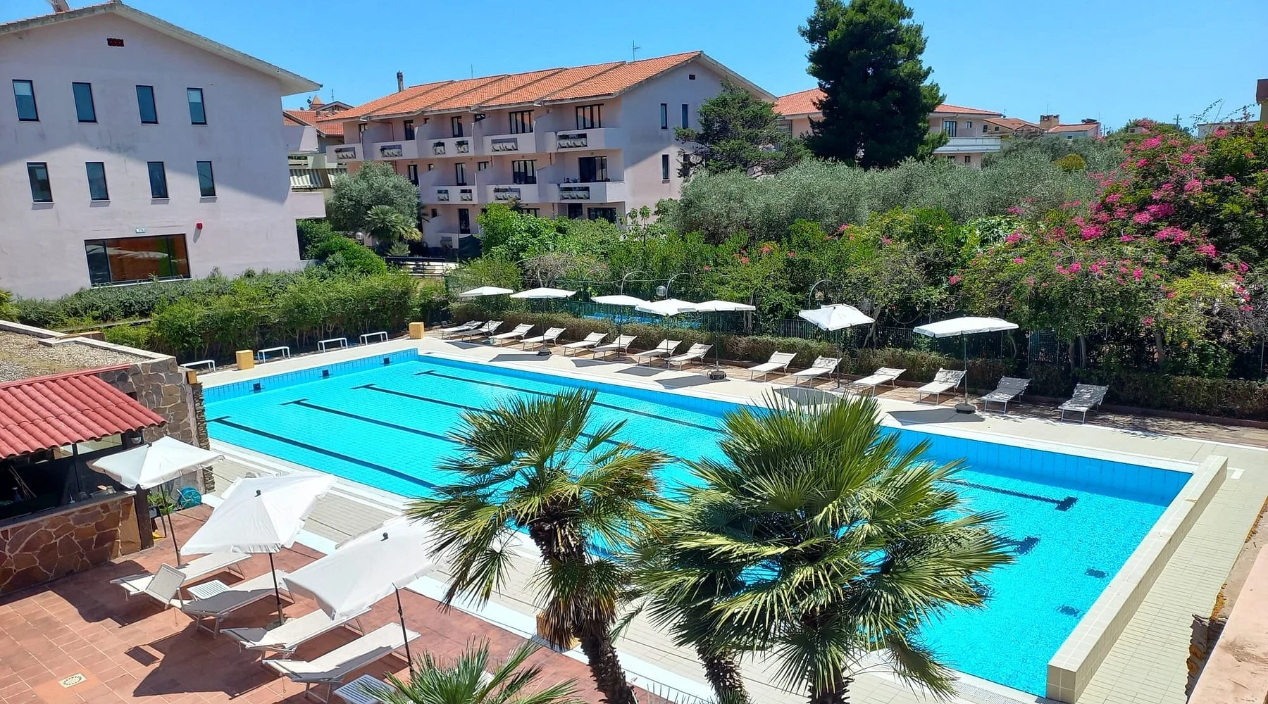 Green Sporting Club Hotel, Sardenjë