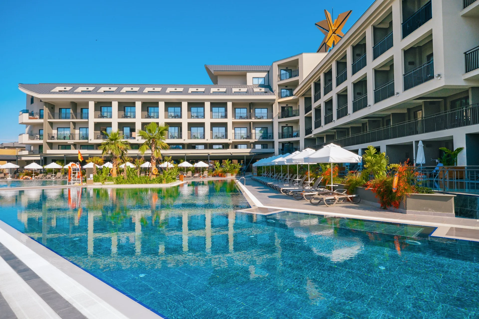 The X Belek