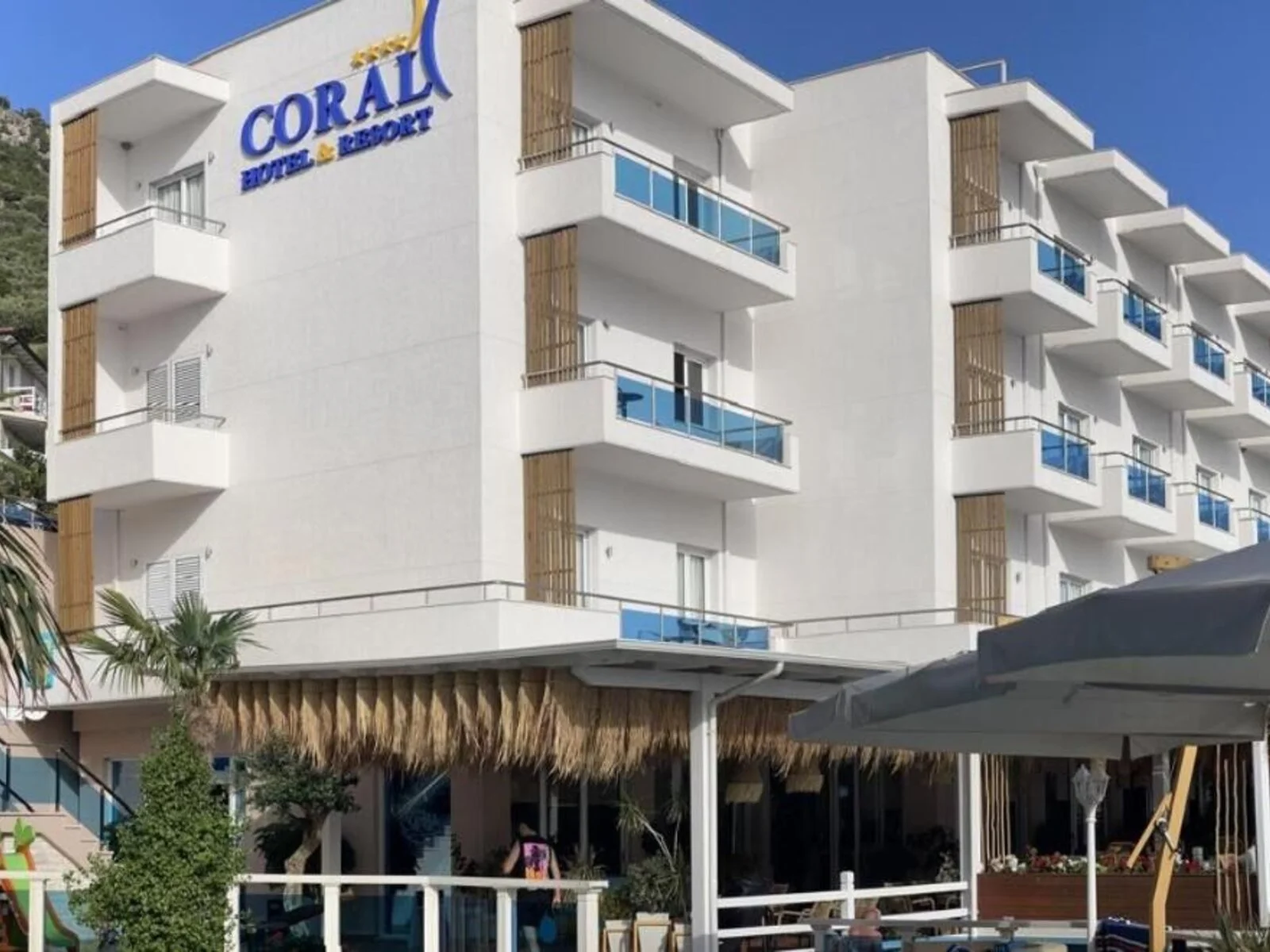 Coral Boutique Hotel, Radhimë