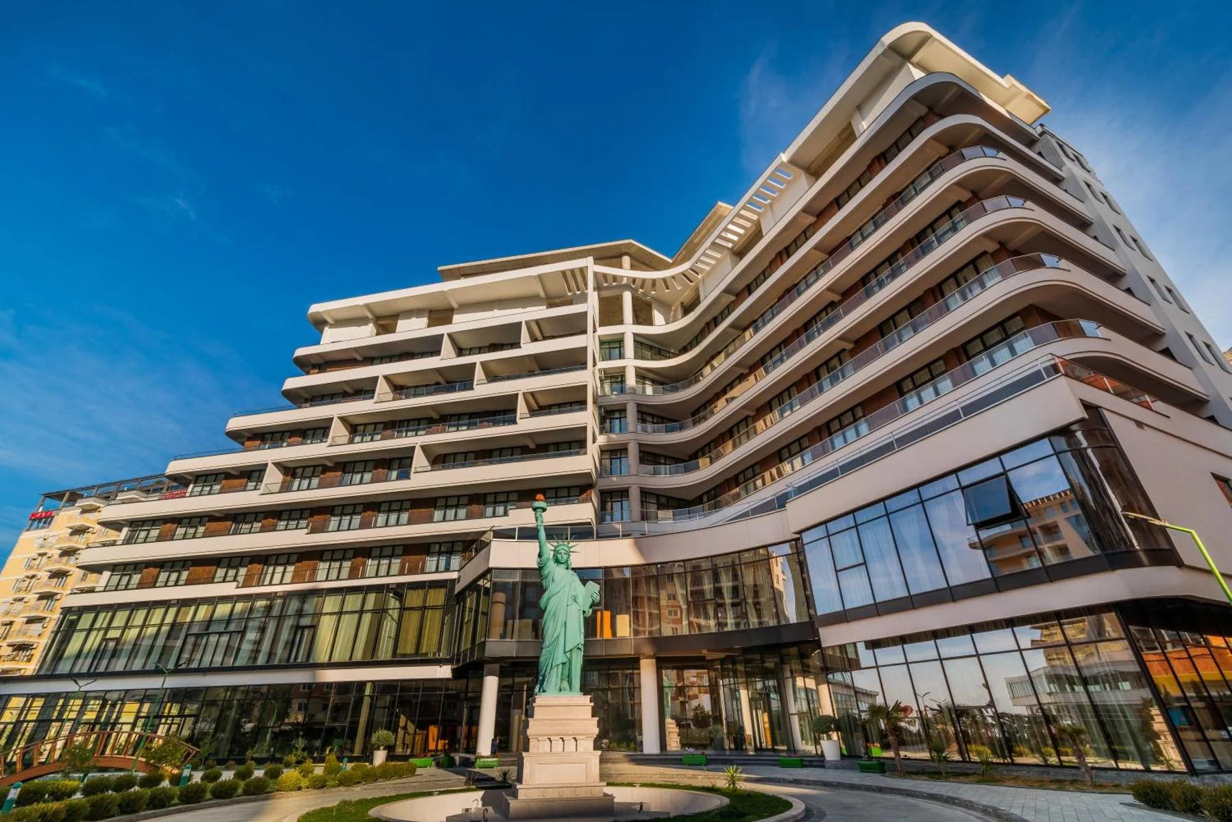 Hotel Rafaelo Executive 5, Shëngjin