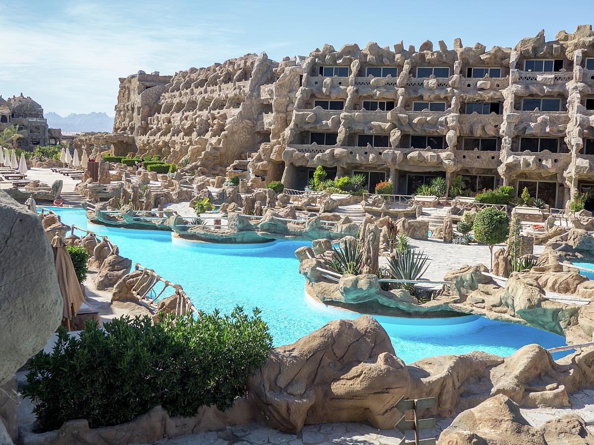 Hurghada – Caves Beach Resort 5, All Inclusive