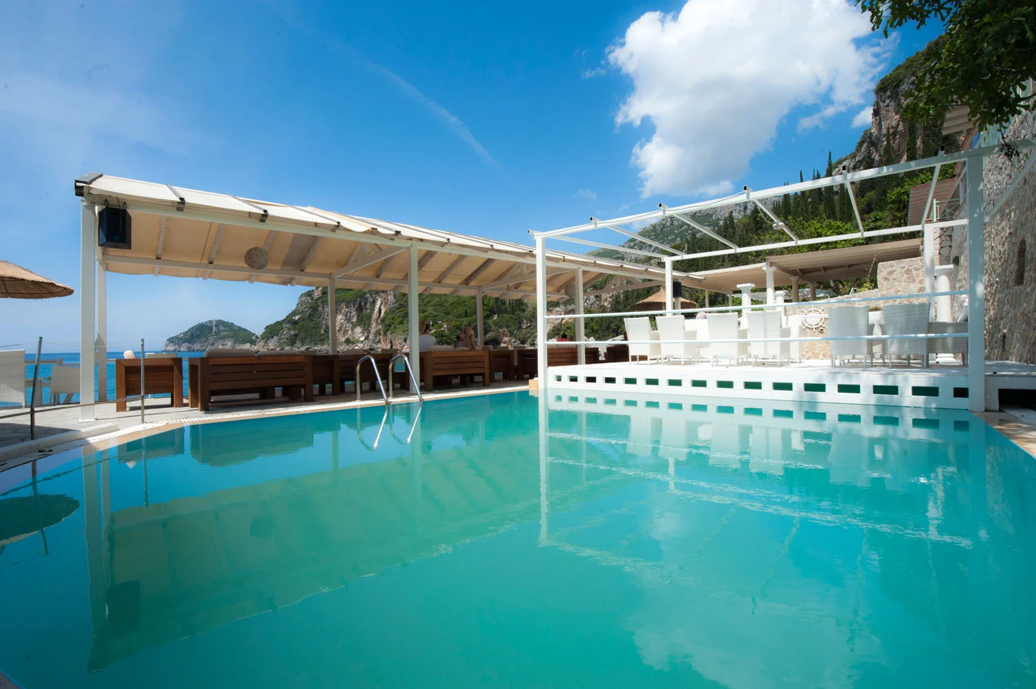 Blue Princess Beach Hotel and Suites, Korfuz