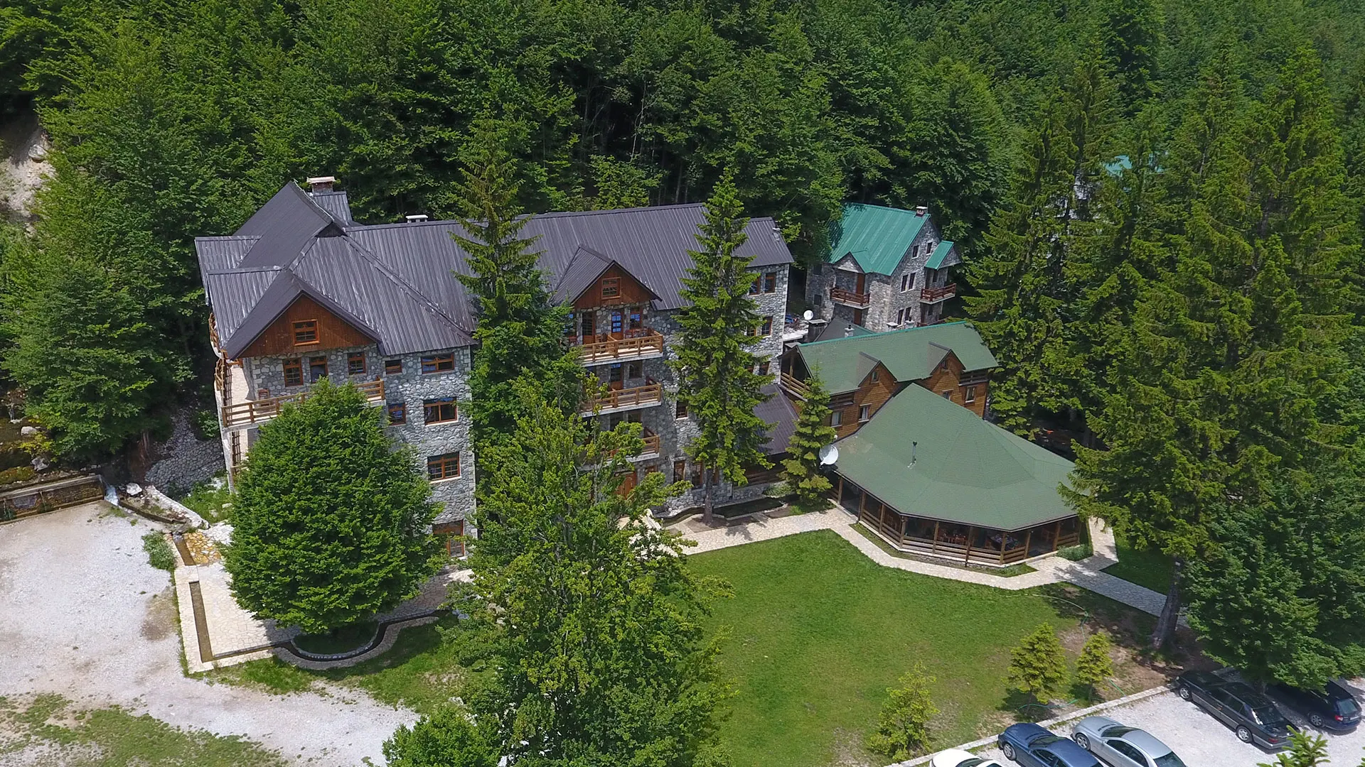 Valbonë 2 ditë – Hotel Fusha e Gjesë