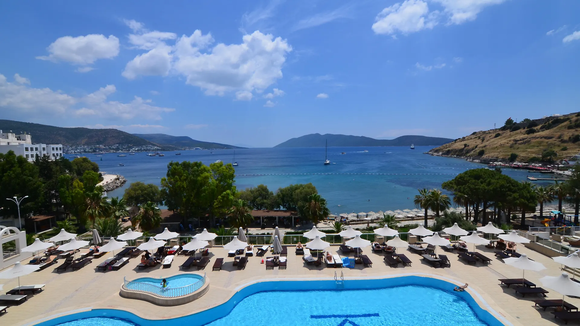 Azka Hotel Bodrum 5*