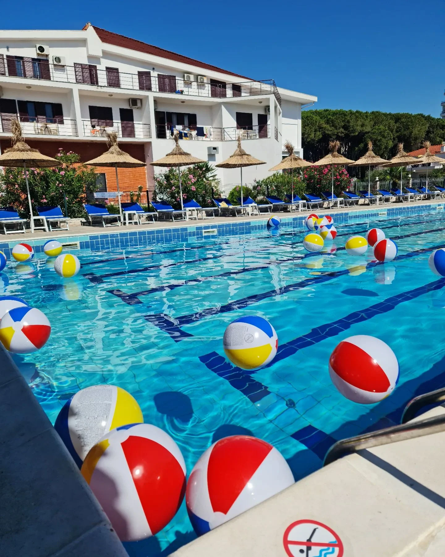 Mali i Robit - Kolaveri Resort (Apartamente)