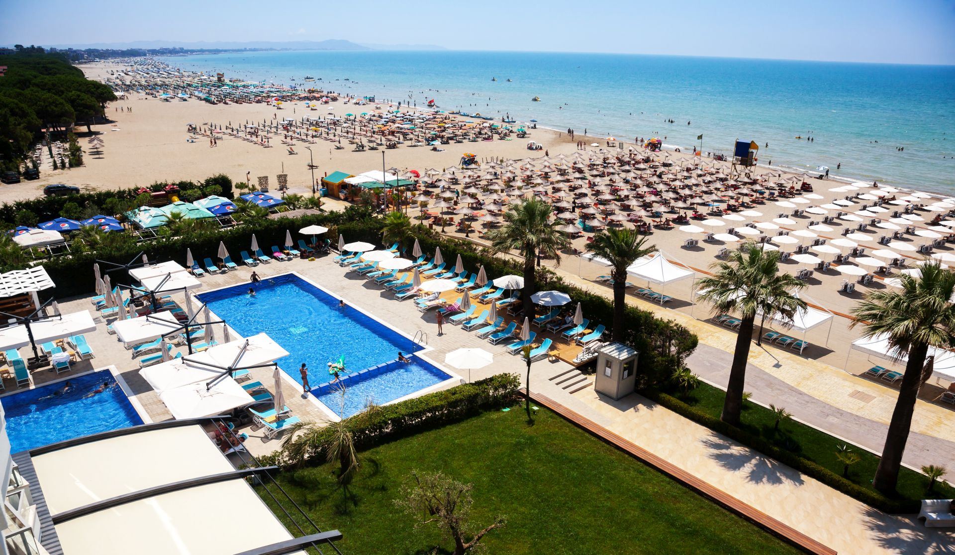 Golem Long Beach 2504, Durrës