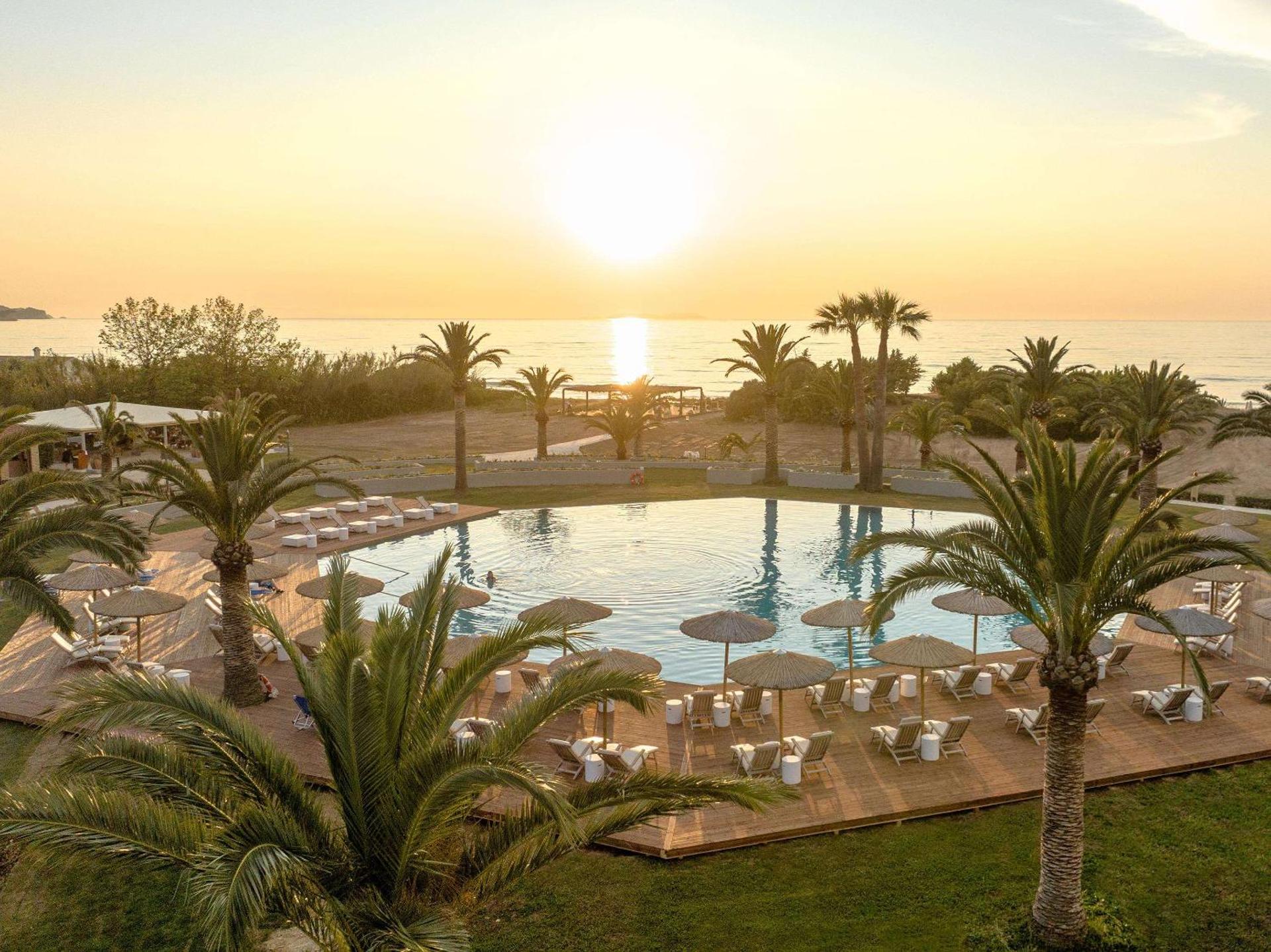Grecotel LUX ME Costa Botanica 5*, Korfuz