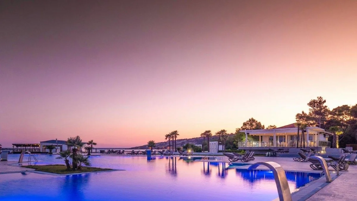 Azul Beach Resort, Ulqin