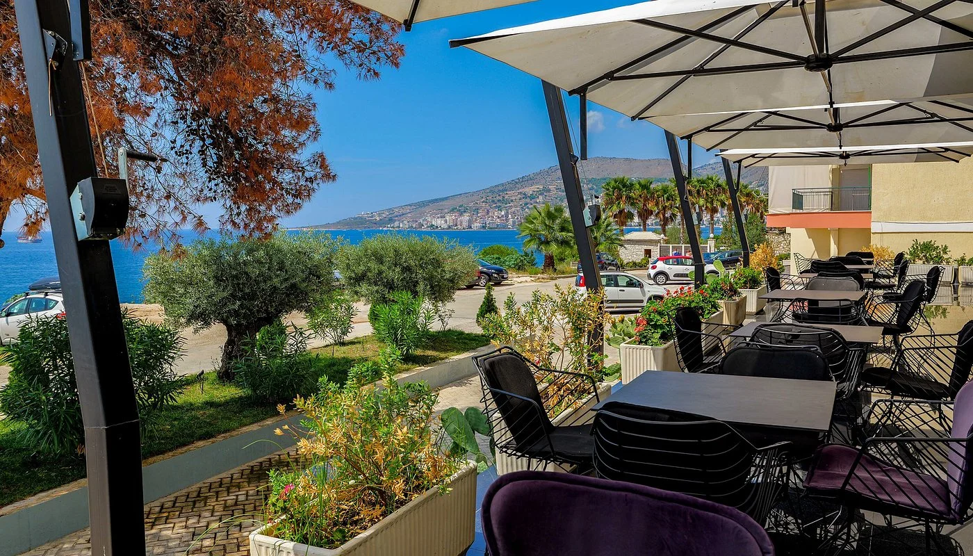 Dorchester Hotel – Sarandë (Gusht)