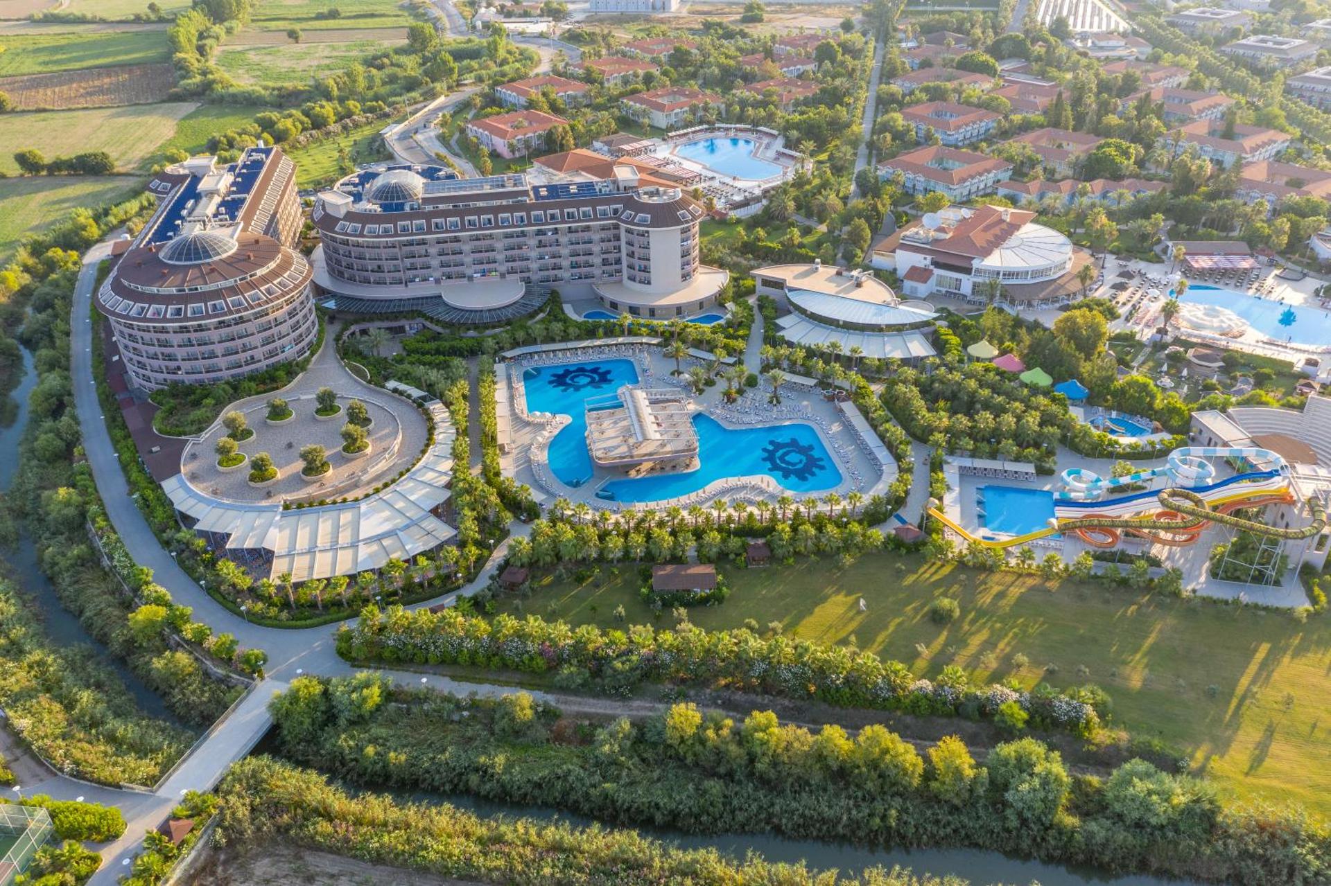 Last Minute Antalya – Sunmelia Beach Resort Hotel & Spa 5 (4 Shtator)