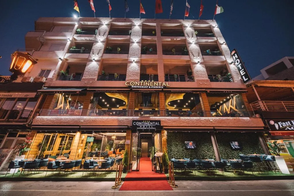 Continental Hotel, Ulqin