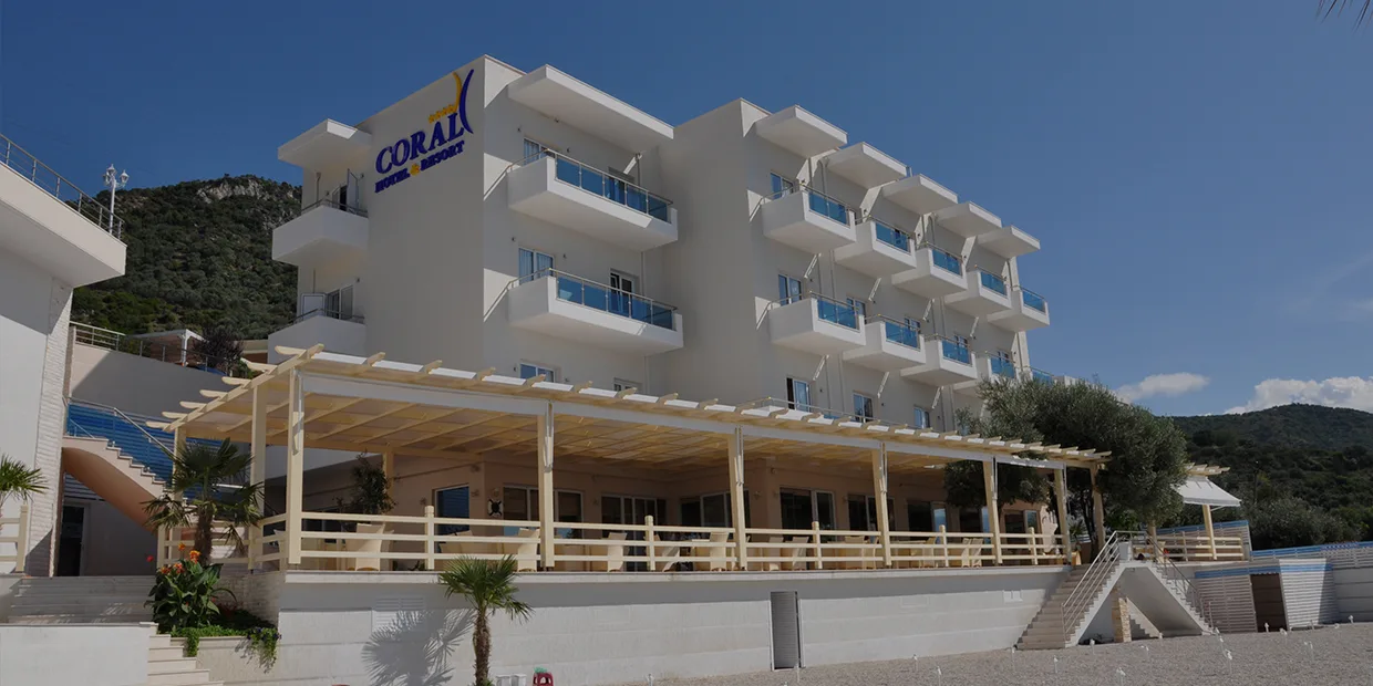 Coral Hotel, Radhimë
