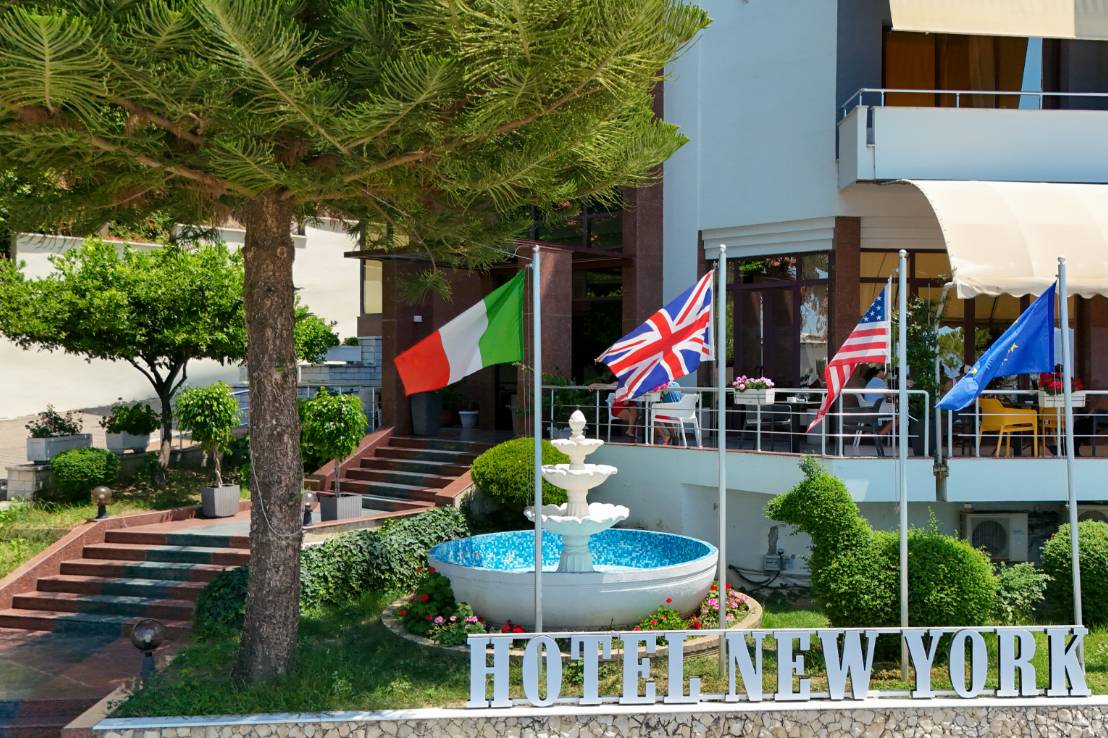 New York Hotel, Vlorë