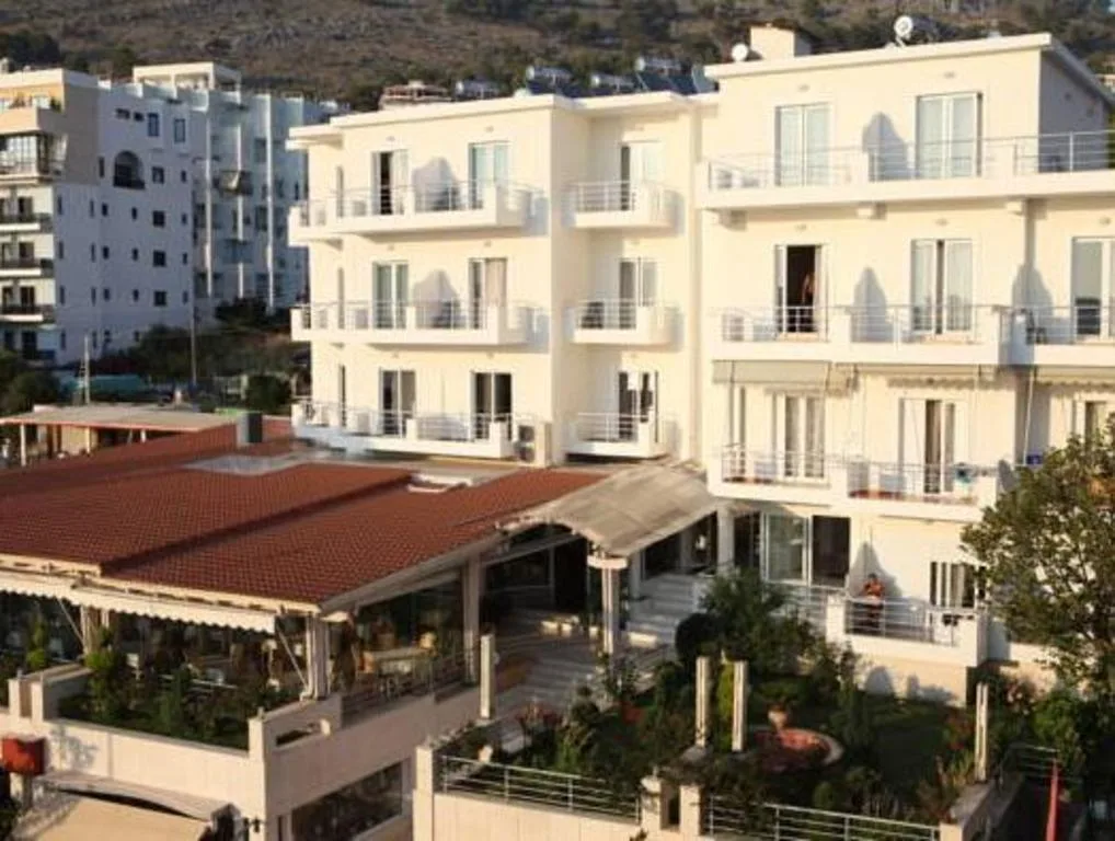 Hotel Agimi & S, Sarandë