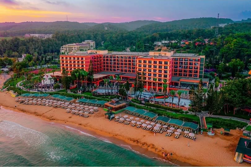 AQI Pegasos Royal, Alanya