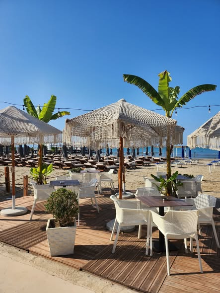 Hotel Lumi, Golem Durrës
