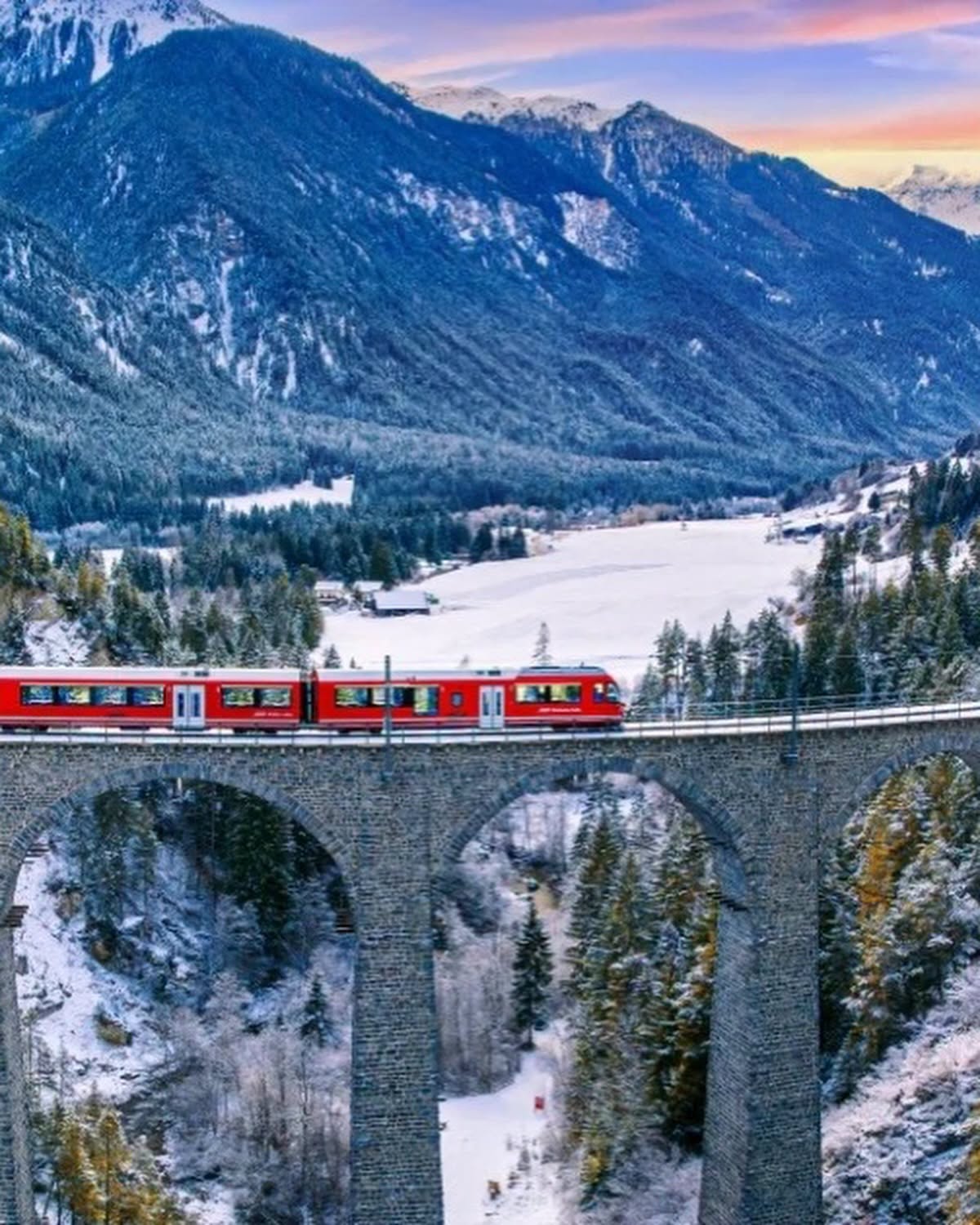 Treni i Kuq Bernina, Milano